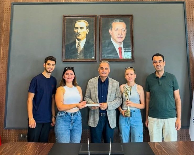 SAÜ’nün kano takımı Avrupa Şampiyonu oldu