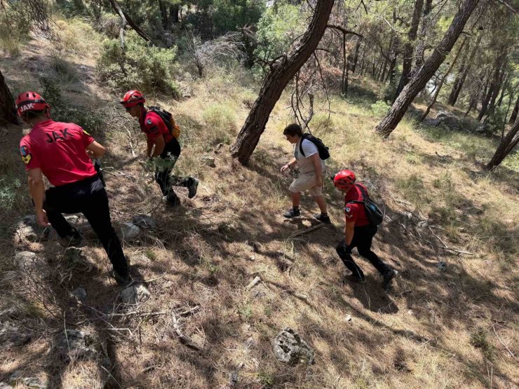 Fethiye’de ormanlık alanda kaybolan Rus turist bulundu