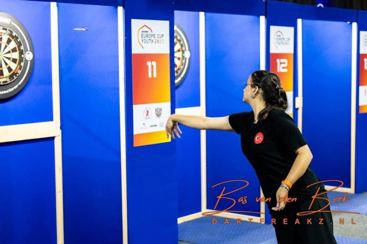 Dart Avrupa Kupası Yarışmalarında Denizlili sporcular Avrupa şampiyonu oldu