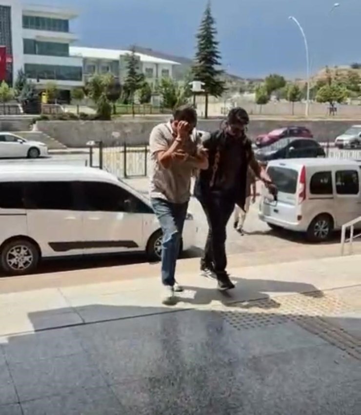 Marketten et çalan lokantacı baba-oğul tutuklandı