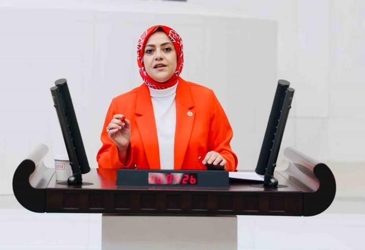 Milletvekili Ün, "Kanun teklifi, vatandaşın da sağlık çalışanının da derdine çare değil"