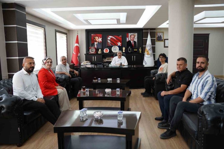 YKS Adıyaman il birincisi Musa Çelebi’den Başkan Hallaç’a ziyaret