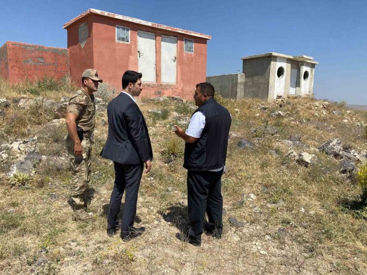 Kaymakam Kahraman, köy ziyaretlerini sürdürüyor