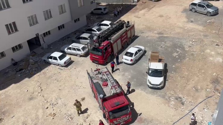 Balkonda çıkan yangın korkuttu