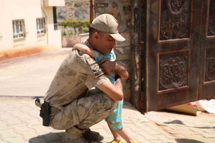 Batman’da Jandarma şehit ve gazilerin ailelerini yalnız bırakmıyor