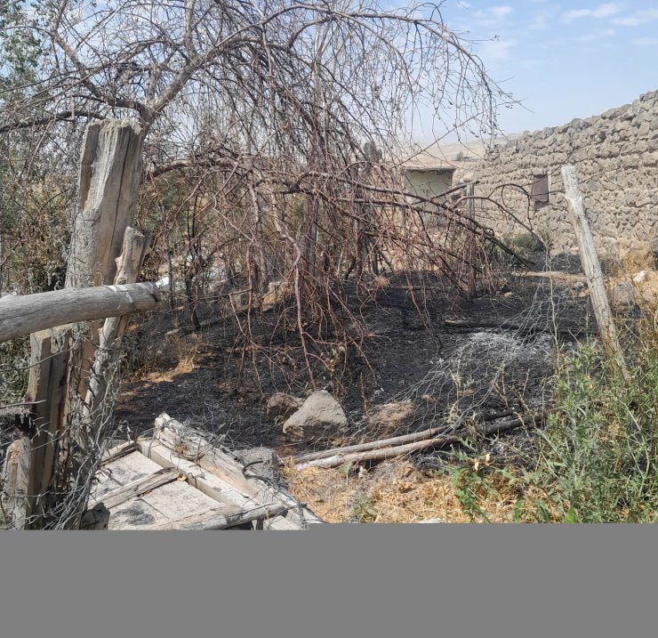 Başkale’de korkutan yangın