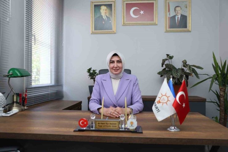 AK Partili Özen: "Çeşme’ye Karareis’ten su verilebilir"