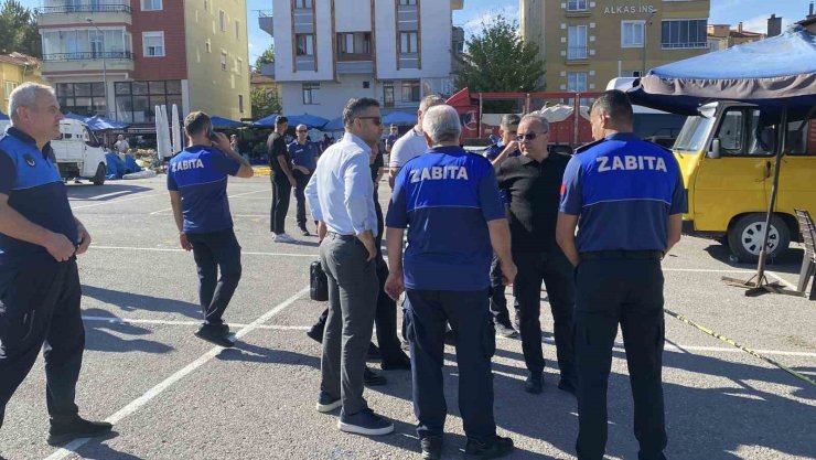 Semt pazarında silahlı kavga: 1’i ağır 7 yaralı