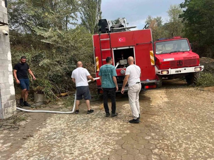 Kosova’da orman yangını: Mehmetçik yangına müdahale etti