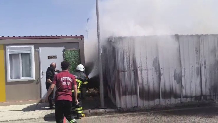 Konteyner kentte korkutan yangın