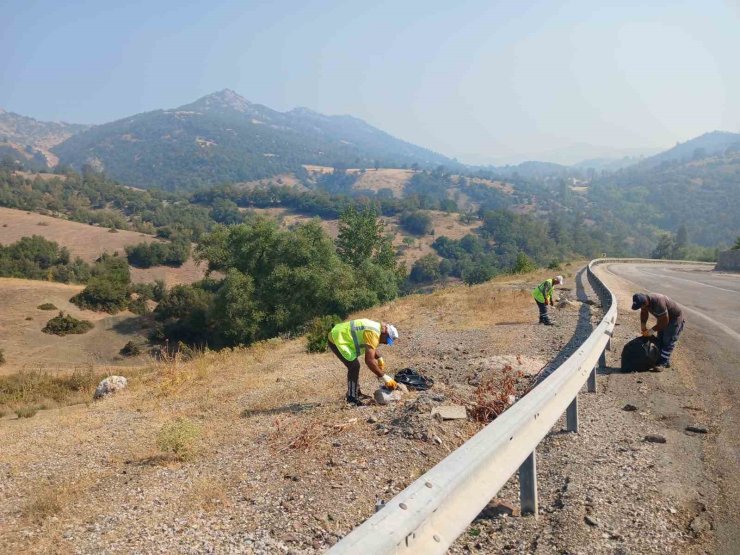 Büyükşehir’den yangın bölgelerinde çevre temizliği