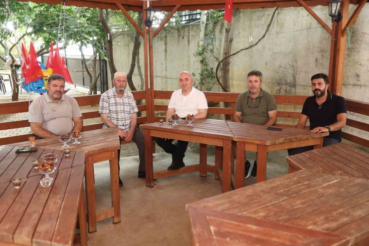 Darıca’da hacdan dönen vatandaşlara "hayırlı olsun" ziyareti