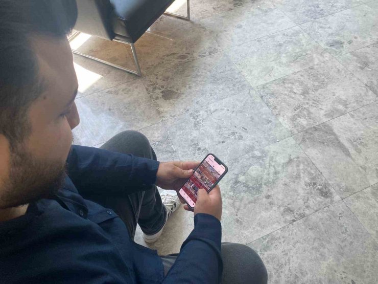 Sosyal Medya Uzmanı Cırık: "Her ‘like’ milyonlara bedel olabiliyor"