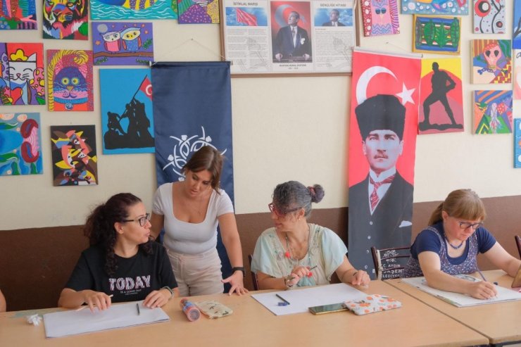 Büyükşehir’in yetişkinler için yaz resim kursları devam ediyor