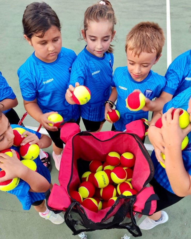 Didim Belediyesi yaz spor okulları sürüyor