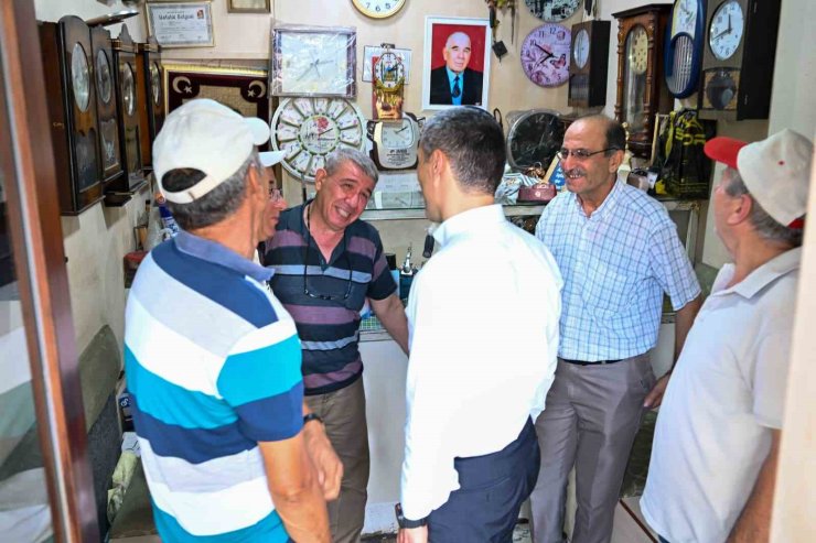 Vali Aktaş esnaflarla bir araya geldi