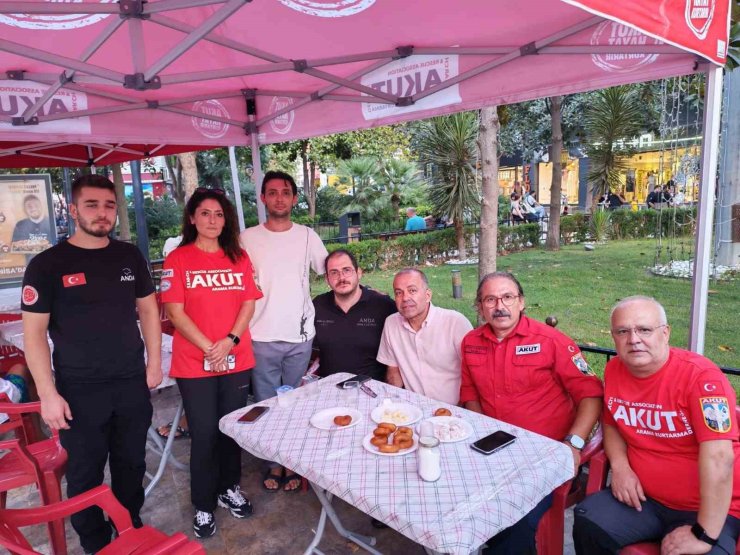 AKUT’tan orman şehitleri için lokma hayrı