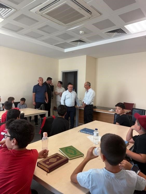 İl Müdürü Ramazan Demir, Bilecik Gençlik Merkezi’nde gençlerle bir araya geldi