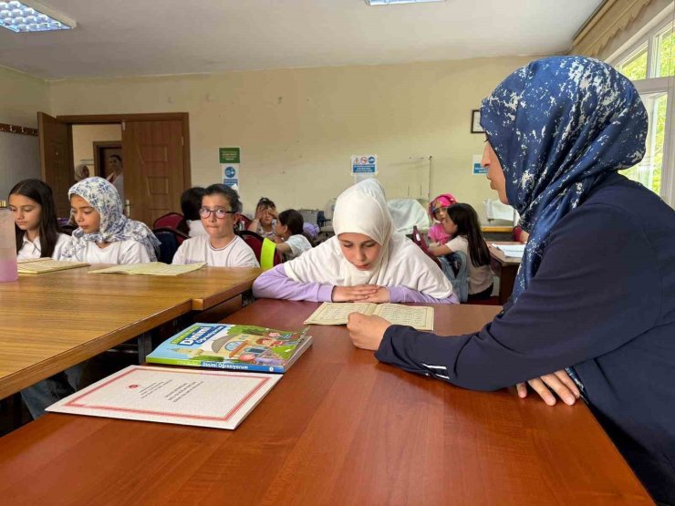 Karabük Belediyesi yaz kursları yoğun ilgi görüyor