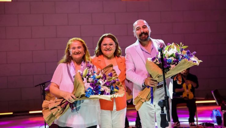 Didim’de Akkiraz rüzgarı esti