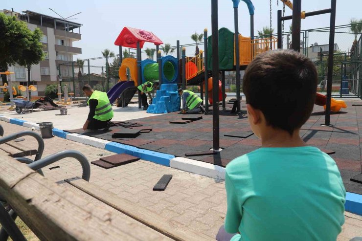 Akdeniz’de parklar yenileniyor