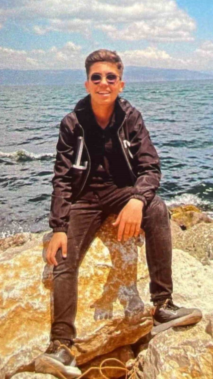 Ankara’da motosiklet otomobille çarpıştı: 1 ölü, 1 ağır yaralı