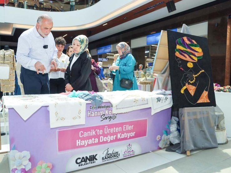 Sandıkçı: "Mesleki istihdamda öncü olmaya devam ediyoruz"