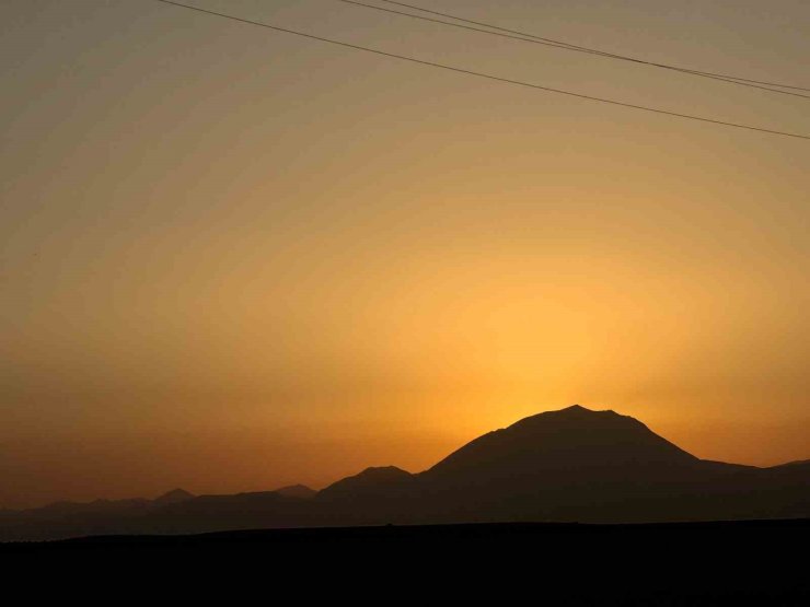Ağrı’da gün batımı görsel şölen oluşturdu