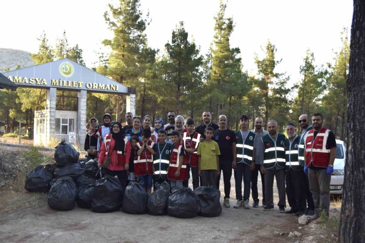 Sivil toplum kuruluşlarından ormanda temizlik seferberliği