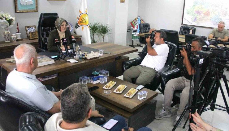 Başkan Ceyda Çetin Erenler’den belediye yönetimine eleştiri