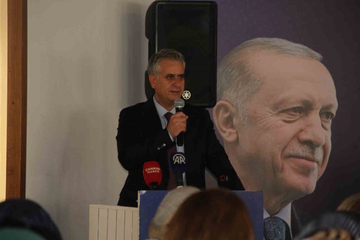 AK Parti Genel Başkan Yardımcısı Yalçın: "Karşınızda acınası bir Cumhuriyet Halk Partisi görüyorsunuz"
