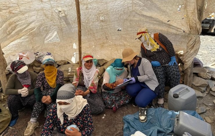 Yüksekova’da berivanlara süt hijyeni eğitimi verildi