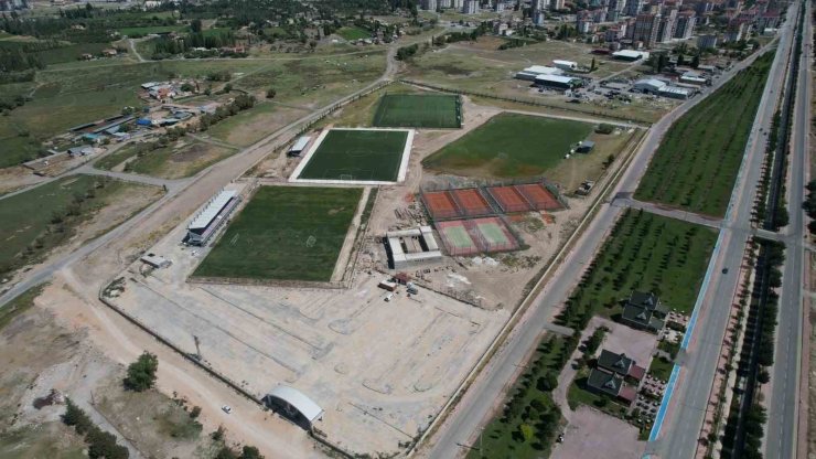 Niğde Belediyesi’nden şehir genelinde altyapı, üstyapı ve sosyal donatı hamlesi