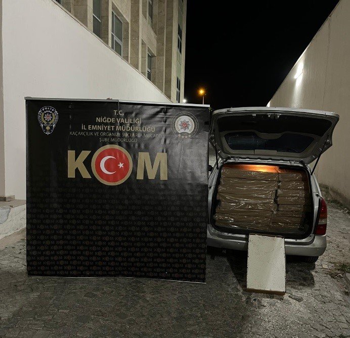 Niğde’de kaçakçılık operasyonu: 175 bin makaron ve 40 litre etil alkol ele geçirildi