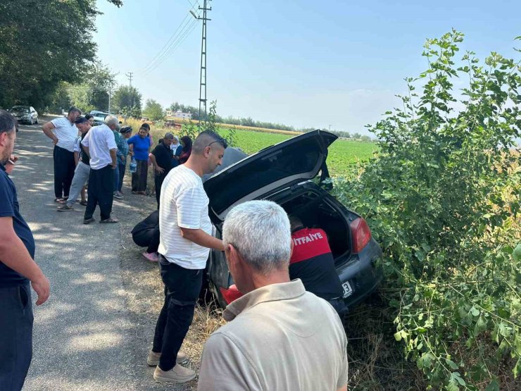 Osmaniye’de otomobil şarampole devrildi: 4 yaralı