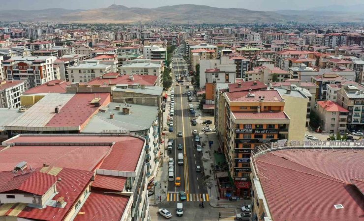 Eski Cezaevi Caddesi yeni görünümüyle trafiğe açıldı