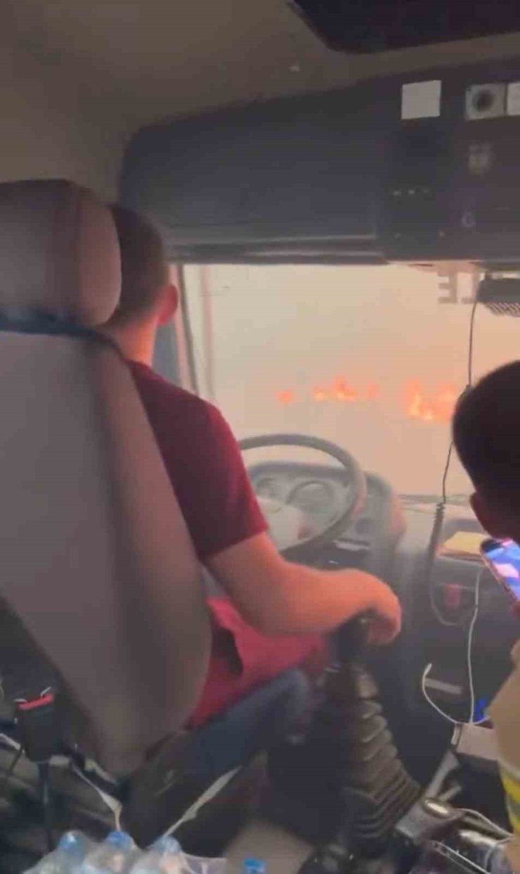 Çanakkale’deki yangında alevlerin arasında kalan ekibin görüntüleri ortaya çıktı