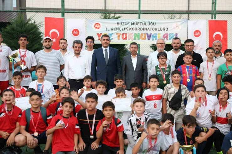 Yaz Kur’an Kursları futbol turnuvası sona erdi