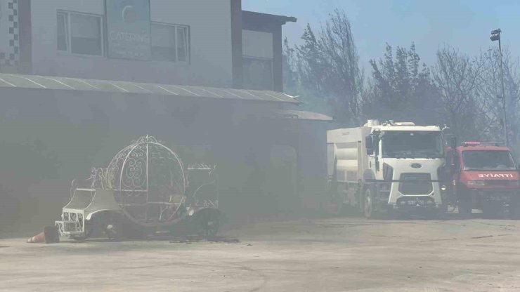 Çanakkale’de yangın işletmelere işletmelere sıçradı