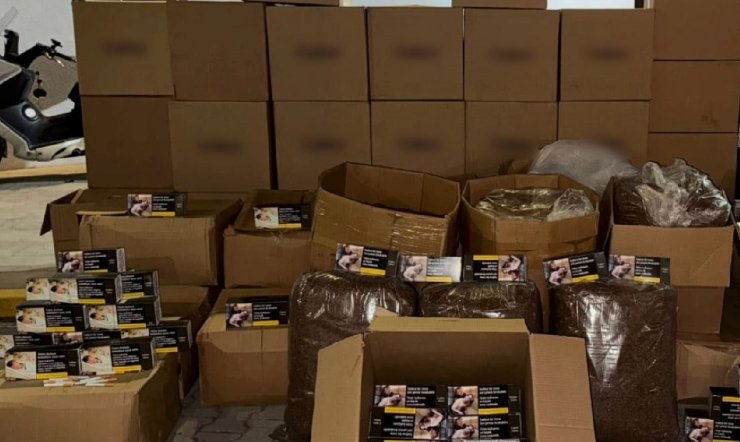 Maltepe’de kaçak sigara operasyonu: 314 bin makaron ele geçirildi