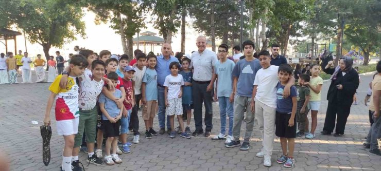 Kur’an kursu öğrencileri bu kez piknikte bir araya geldi