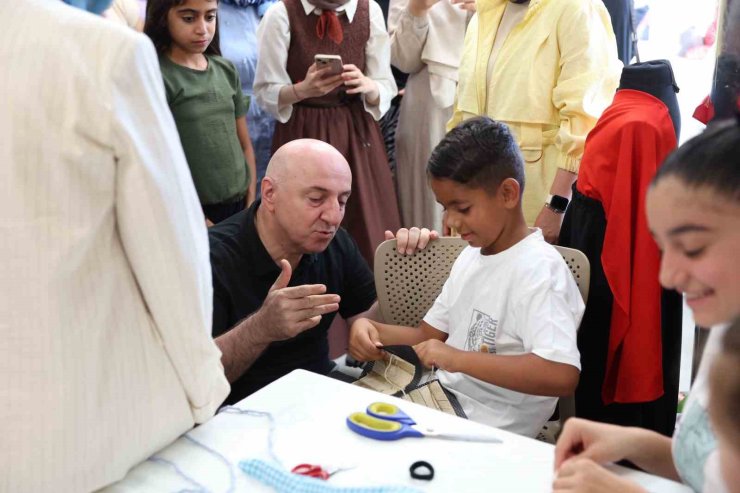 Darıca’da çocuklar el emeği ürünlerini sergiledi