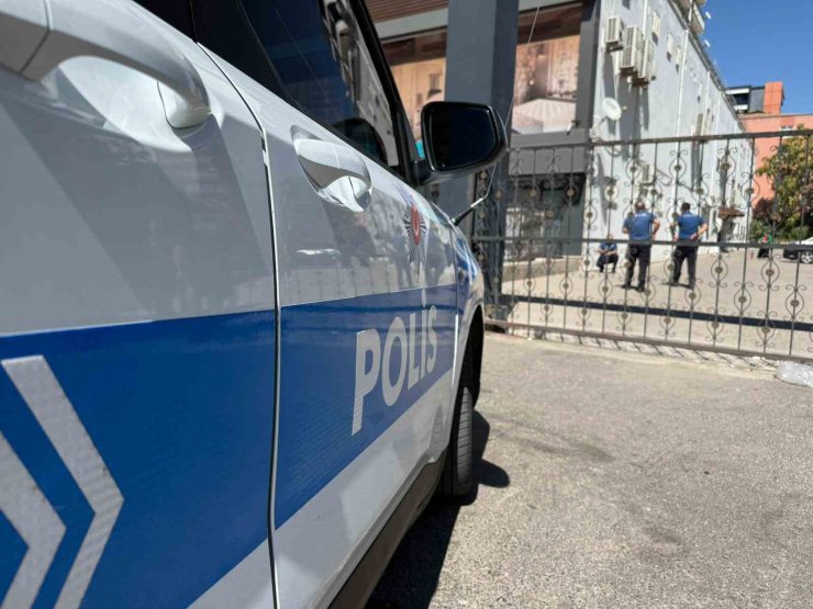 Diyarbakır’da eski eşinin ailesi tarafından silahlı saldırıya uğrayan şahıs yaralandı