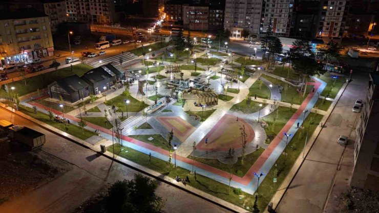 Elazığ’da şehre nefes aldıran yatırımlar, vatandaşların yeni buluşma noktası oldu