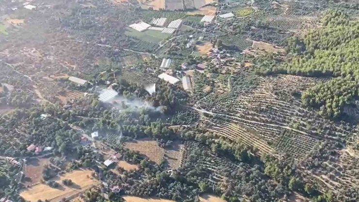 Seydikemer’deki orman yangını büyümeden söndürüldü