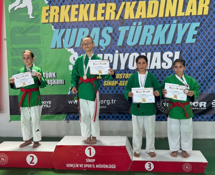Minik sporcular 8 madalya kazandı