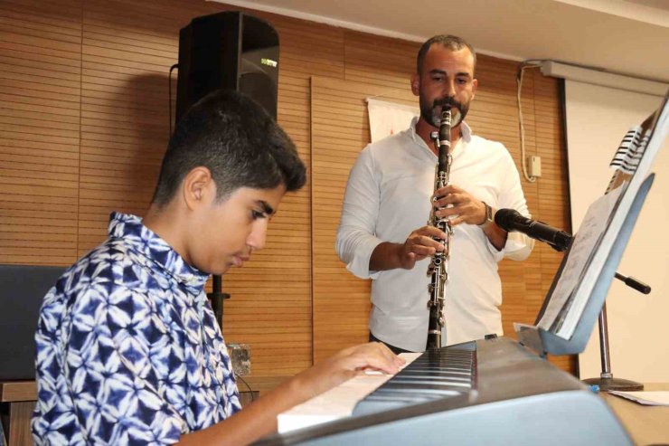 Esentepe Gençlik Merkezi yaz kursları sona erdi