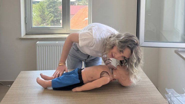 Niğde Belediyesi personeline temel ilk yardım eğitimi verildi