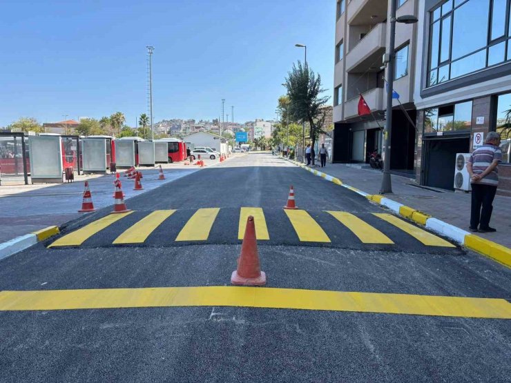 Bandırma’da Mehmet Akif Ersoy Caddesi baştan sona yenilendi