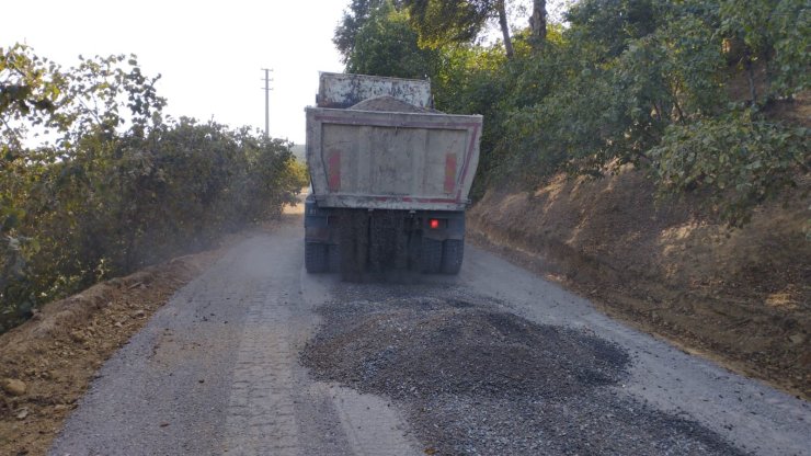 Köylerde çalışmalar aralıksız sürüyor